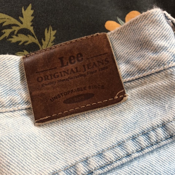 Vintage Lee High Waist Light Wash Straight Leg Authentic Mom Jeans - Picture 9 of 13